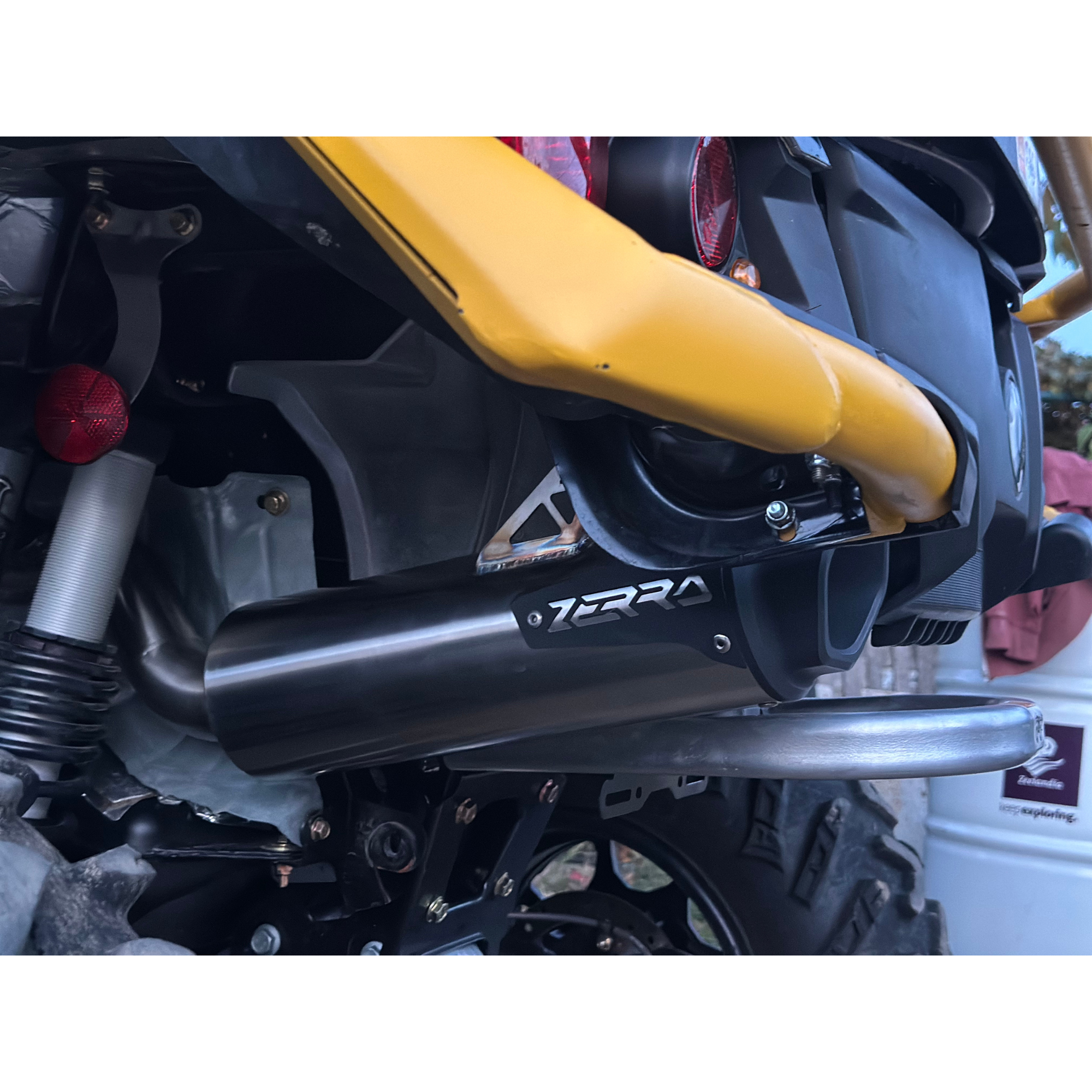 Zerra HEX Single Exhaust - Can-Am Outlander G2